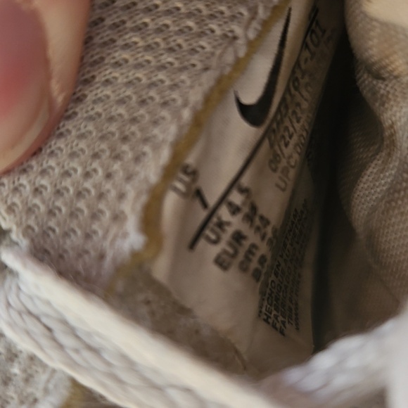 White Nike Shoes - Picture 11 of 11